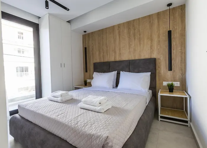 Varkiza Luxury Suites By Raise