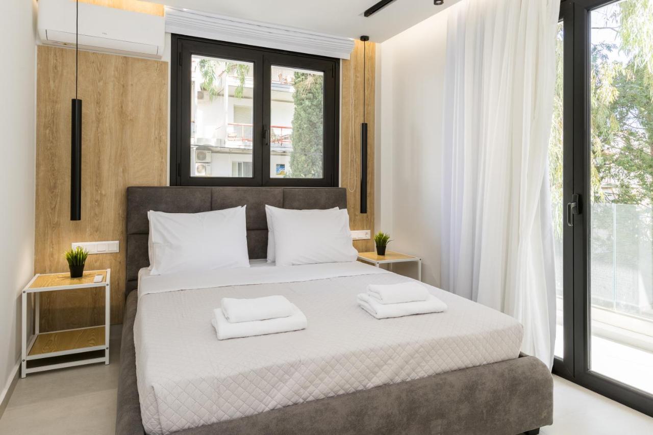 Varkiza Luxury By Raise