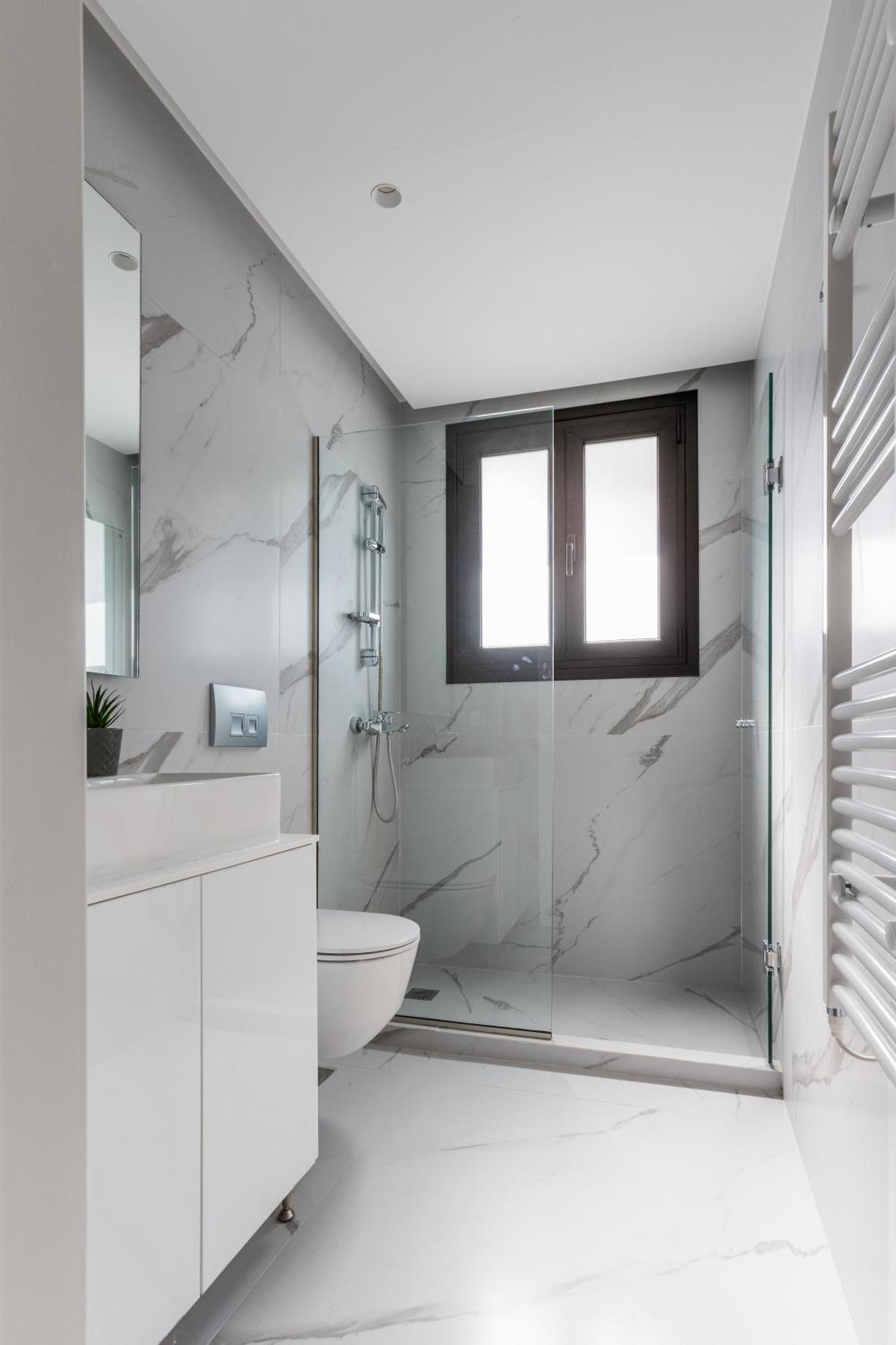 Apartment Varkiza Luxury By Raise