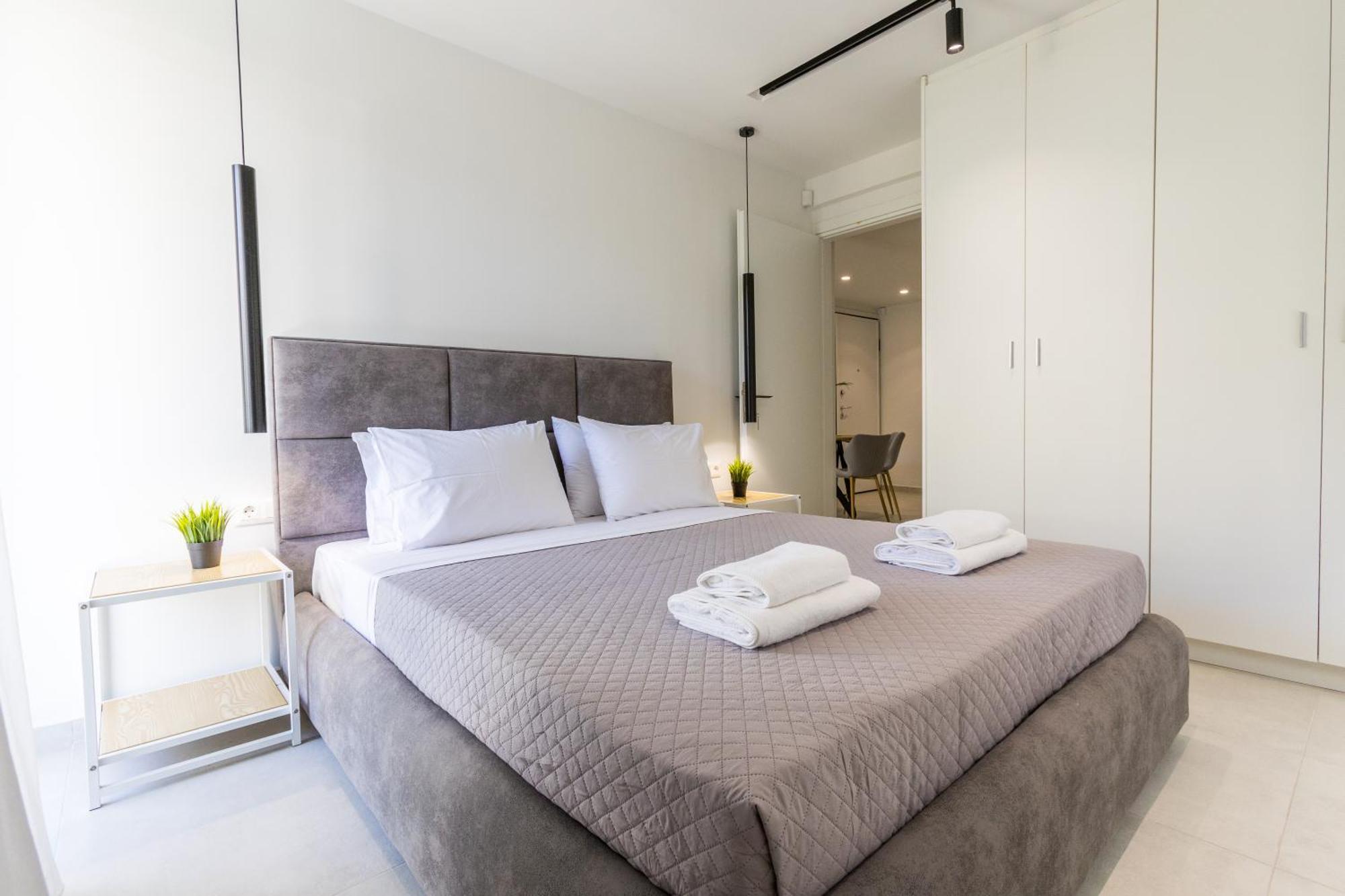 Varkiza Luxury By Raise Apartment Vári