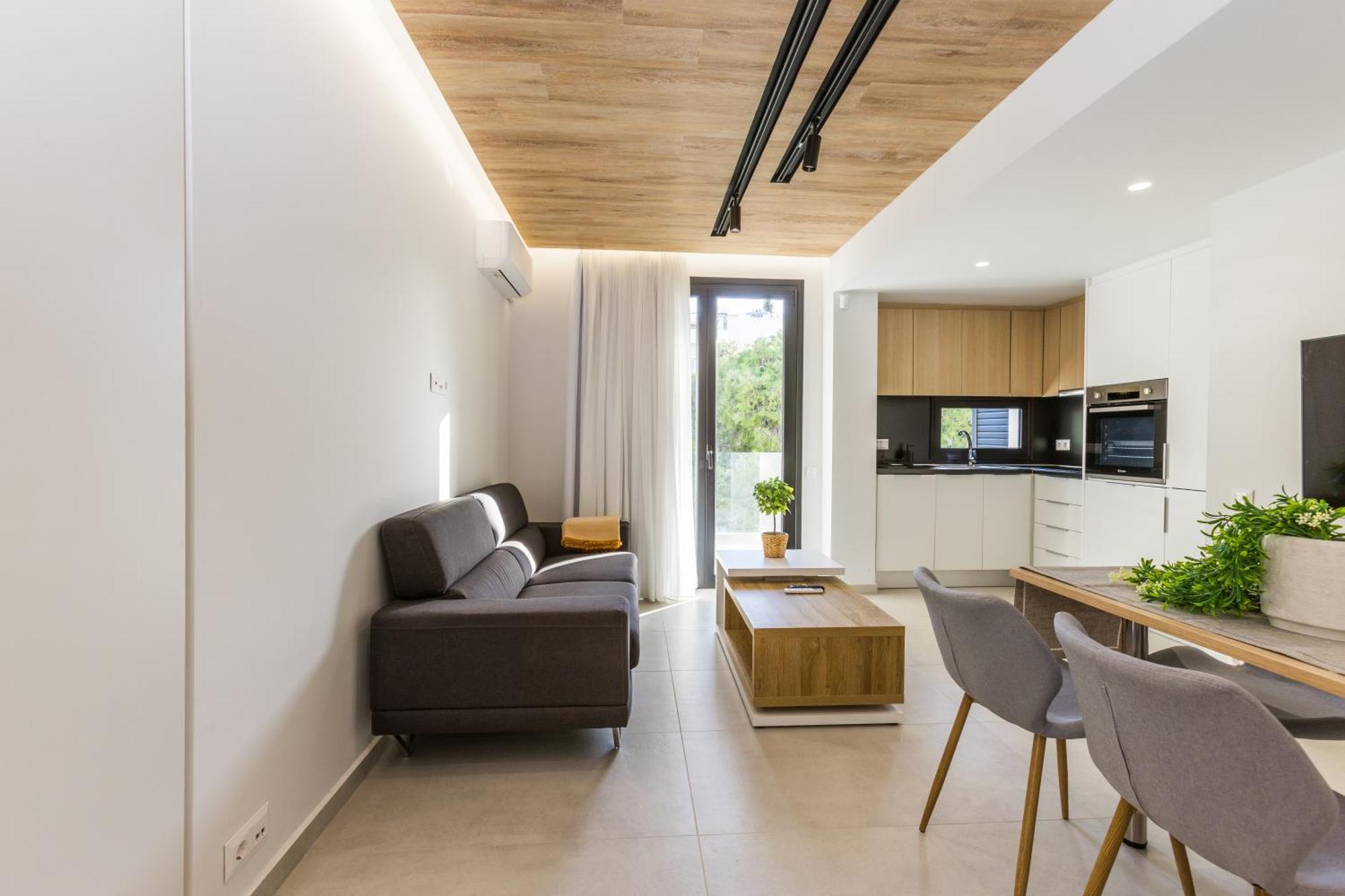 Apartment Varkiza Luxury By Raise *