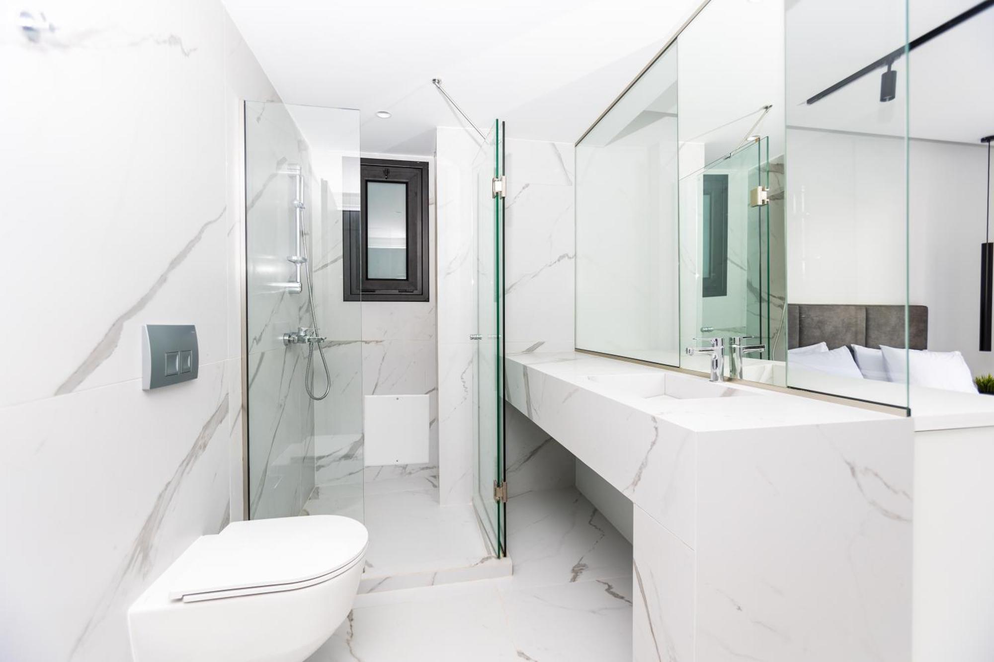 Apartment Varkiza Luxury By Raise Vári